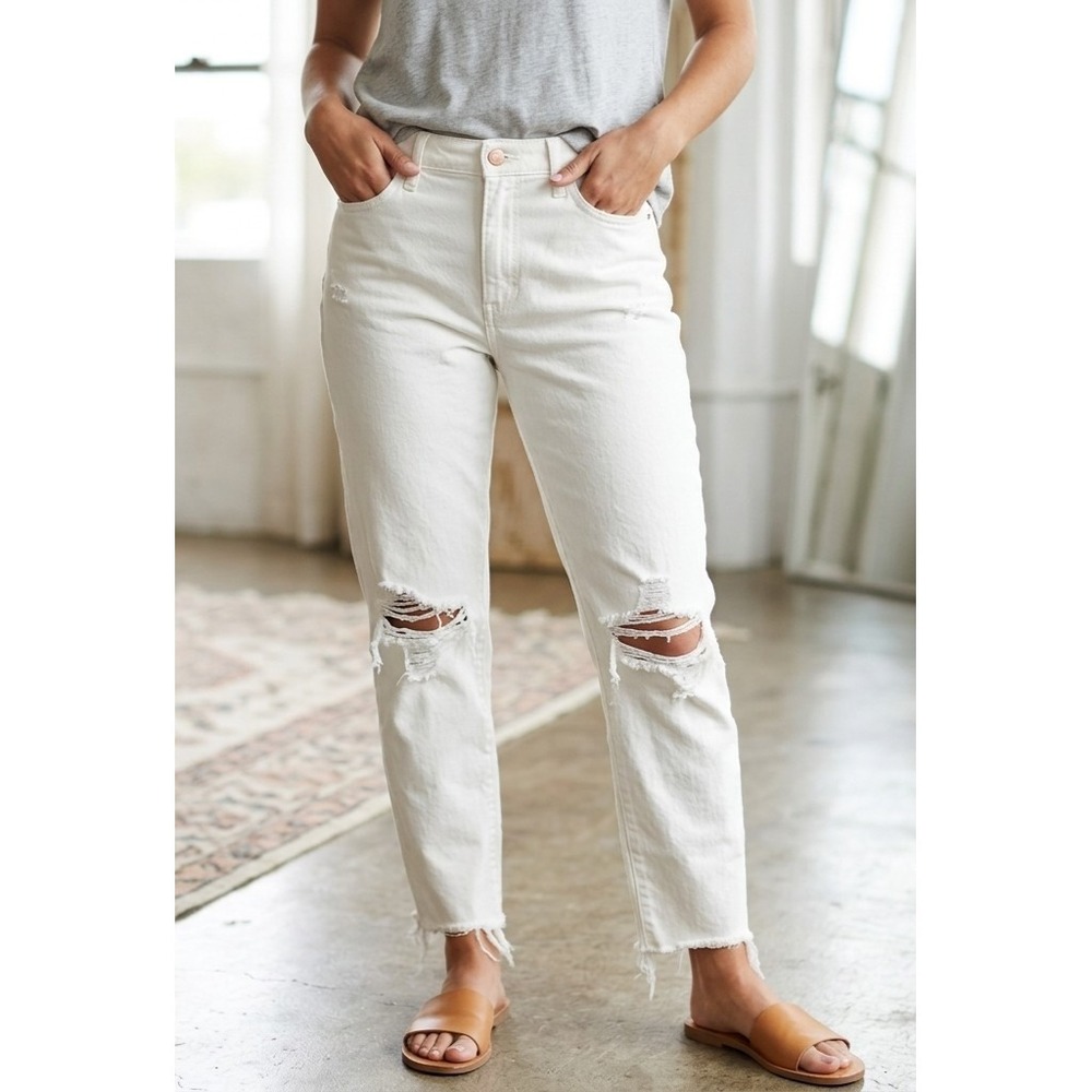 Universal Thread Womens High-Rise Straight Distressed Jeans Off-White Size 6/28S